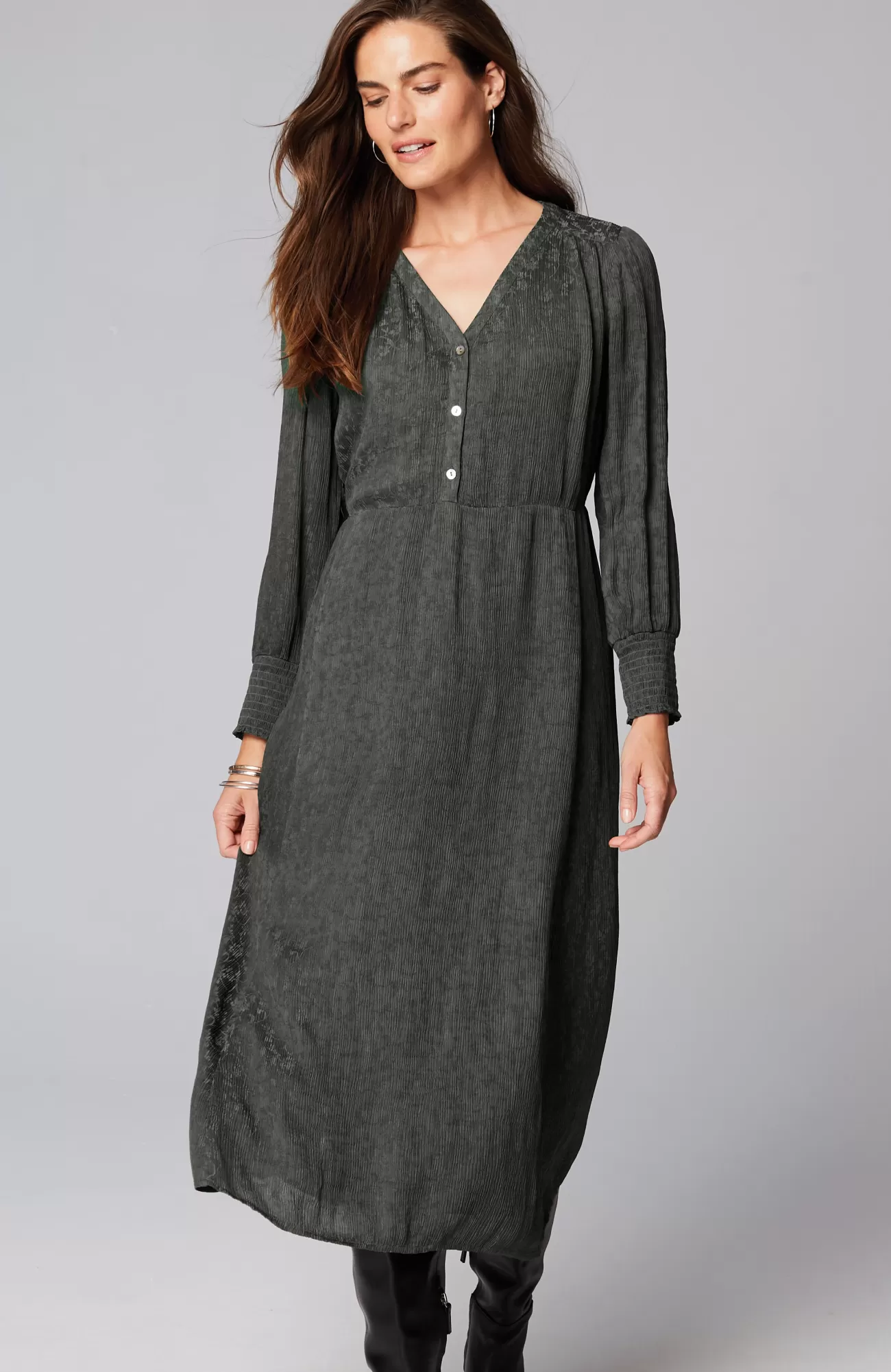 J.Jill Crinkle-Textured Smocked-Sleeve Dress Oxford Grey Flash Sale