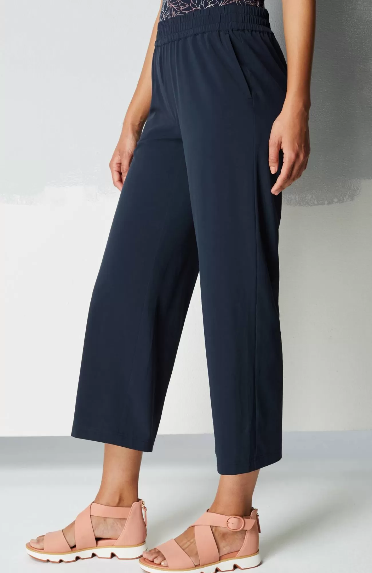 J.Jill Fit On-The-Go Full-Leg Crops Navy Blue Discount