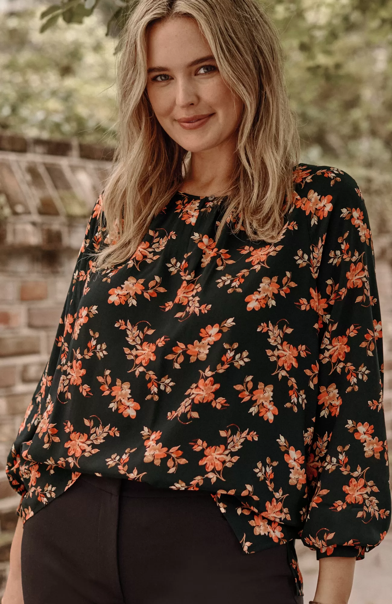 J.Jill Floral-Printed Pullover Top Black Painterly Posies Store