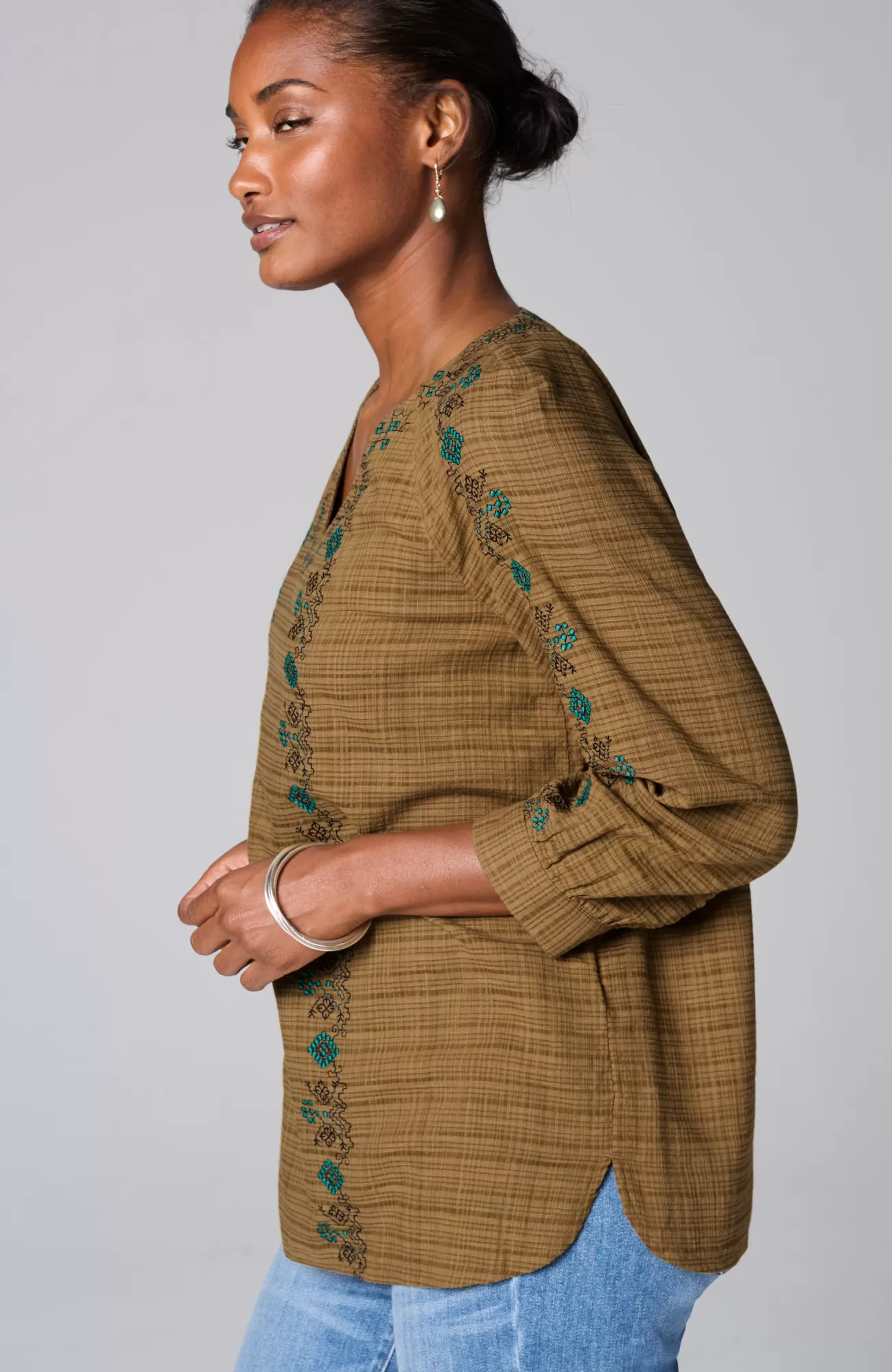 J.Jill Pure Jill Multicolor-Embroidered V-Neck Top Light Oak Grove Multi Flash Sale