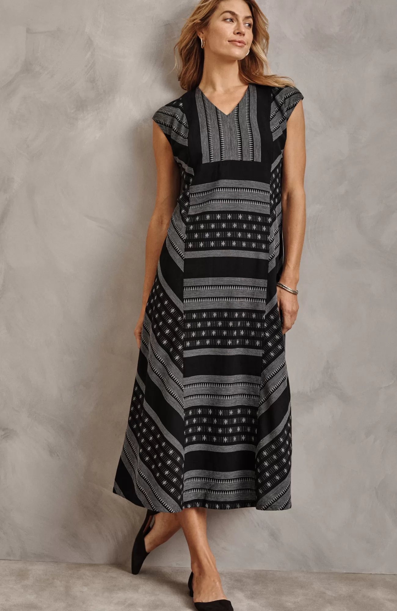 J.Jill Pure Jill Yarn-Dyed Dobby Maxi Dress Black Multi Best Sale